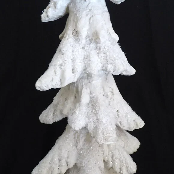 NEW 18” SNOW COVERED CHRISTMAS WINTER FOREST PINE TREE RESIN DECORATION - Picture 9 of 10